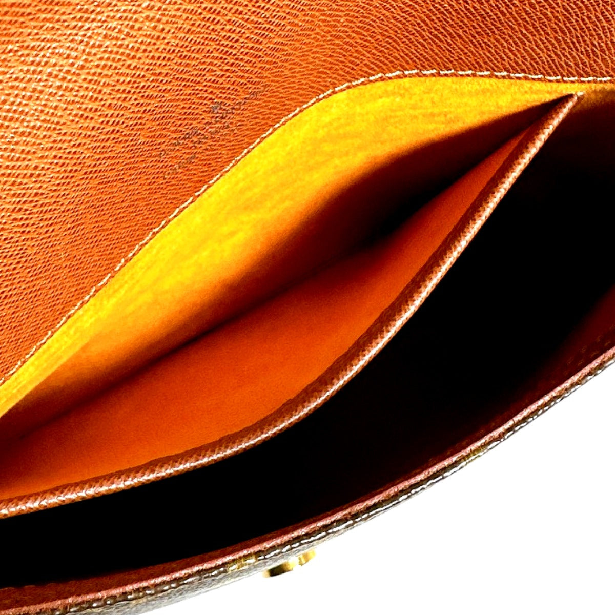 ルイヴィトン LOUIS VUITTON ショルダーバッグ
 ショルダーバッグ モノグラム ミュゼット･タンゴ･ショート モノグラムキャンバス M51257 ブラウン LV
 【SS】
 【中古】