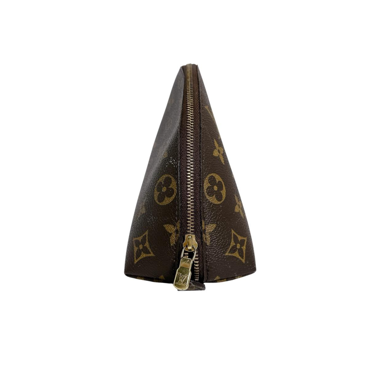 ルイヴィトン LOUIS VUITTON ポーチ
 ポーチ モノグラム トゥルース･ドゥミロンド モノグラムキャンバス M47520 ブラウン LV
 【SS】
 【中古】