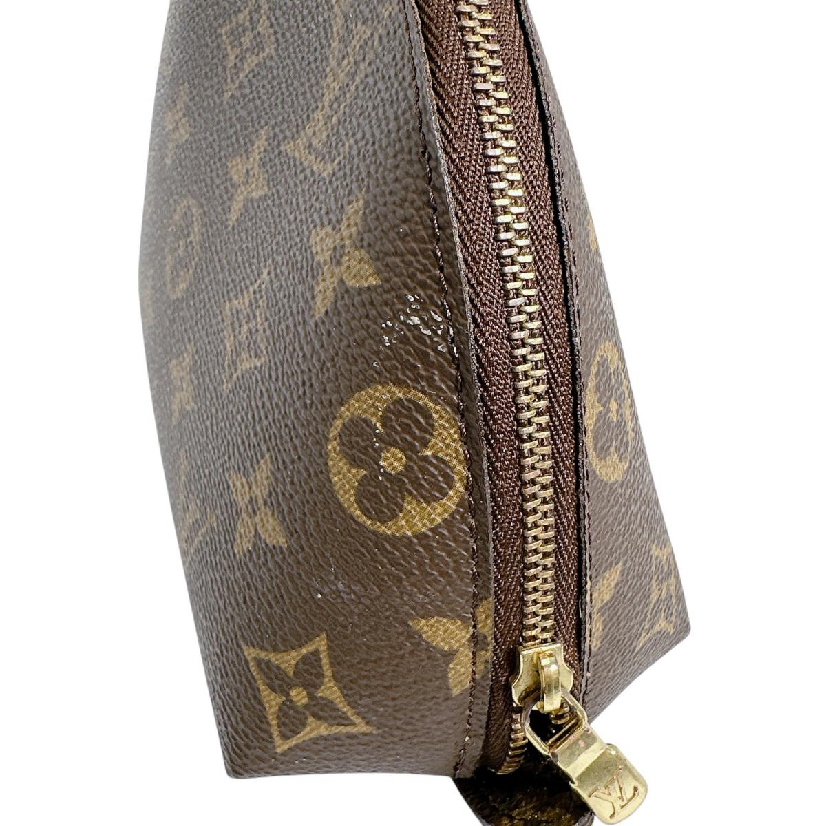 ルイヴィトン LOUIS VUITTON ポーチ
 ポーチ モノグラム トゥルース･ドゥミロンド モノグラムキャンバス M47520 ブラウン LV
 【SS】
 【中古】