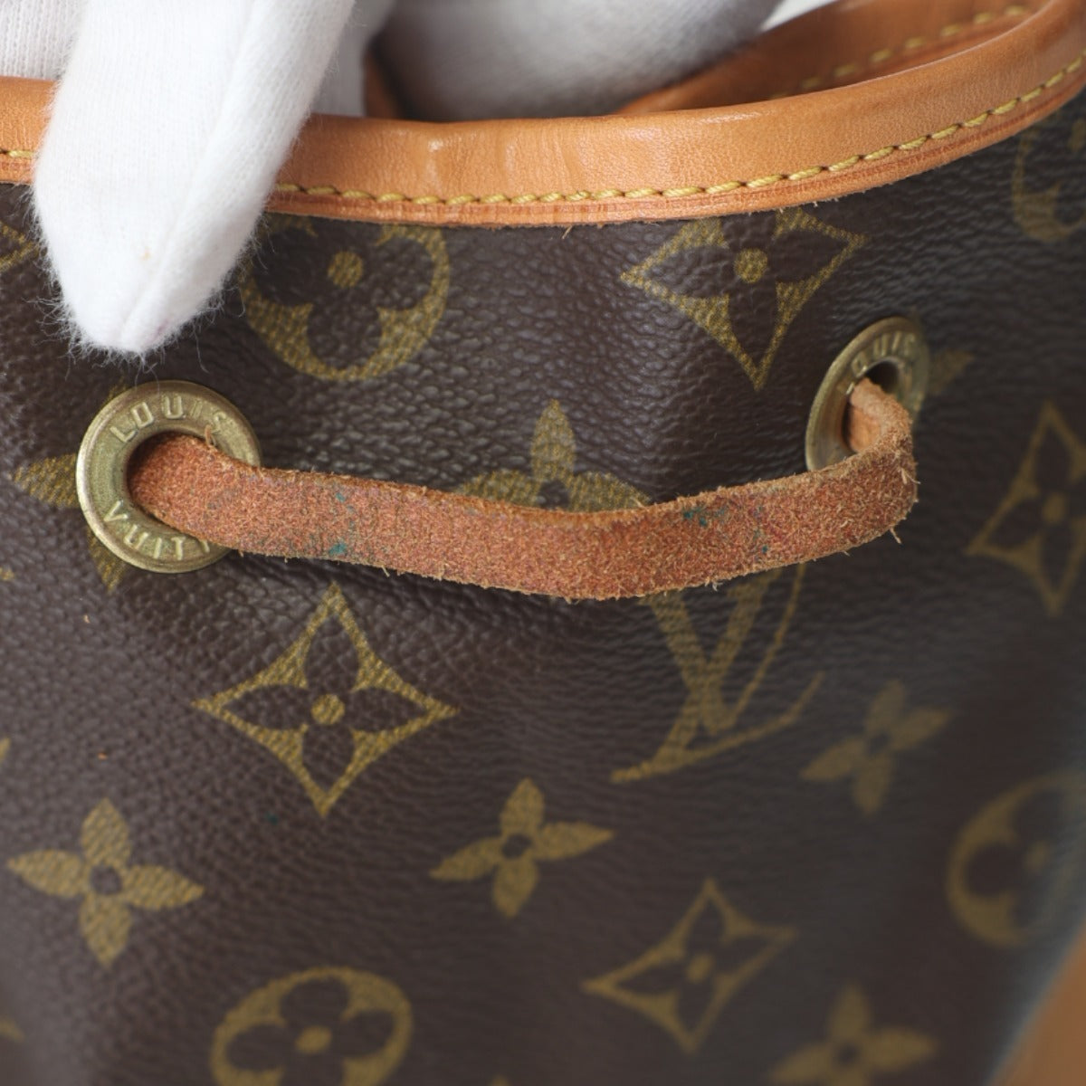 ルイヴィトン LOUIS VUITTON リュック・デイパック
 リュック モノグラム モンスリ モノグラムキャンバス M51135 ブラウン LV
 【SS】
 【中古】