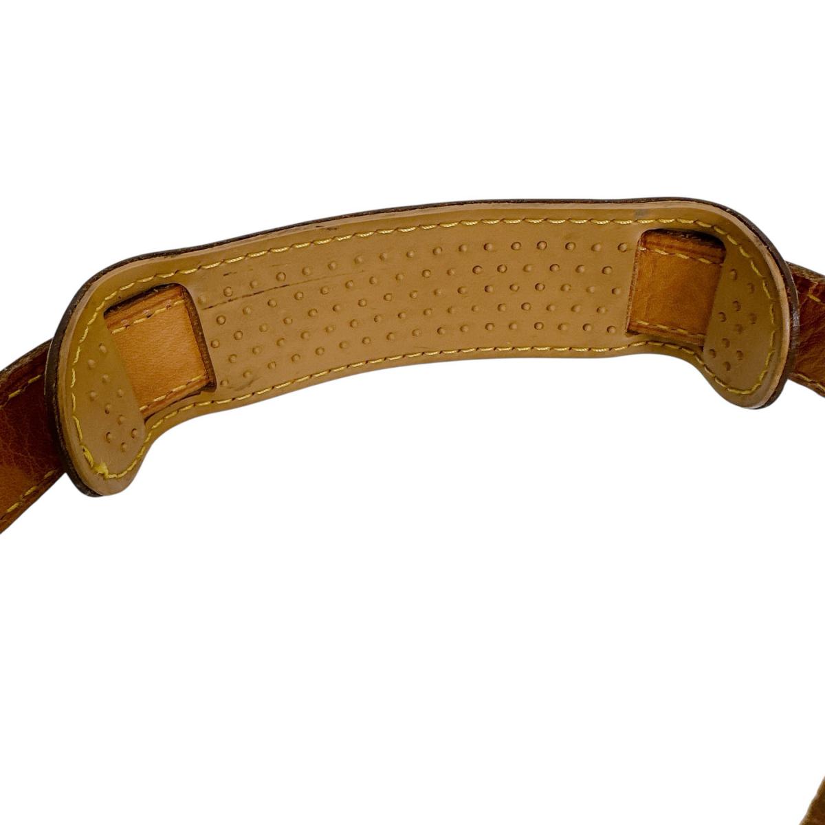 ルイヴィトン LOUIS VUITTON ショルダーストラップ
 肩掛けストラップ 可変式 バッグアクセサリー ヌメ革 J52312 ベージュ LV
 【SS】
 【中古】