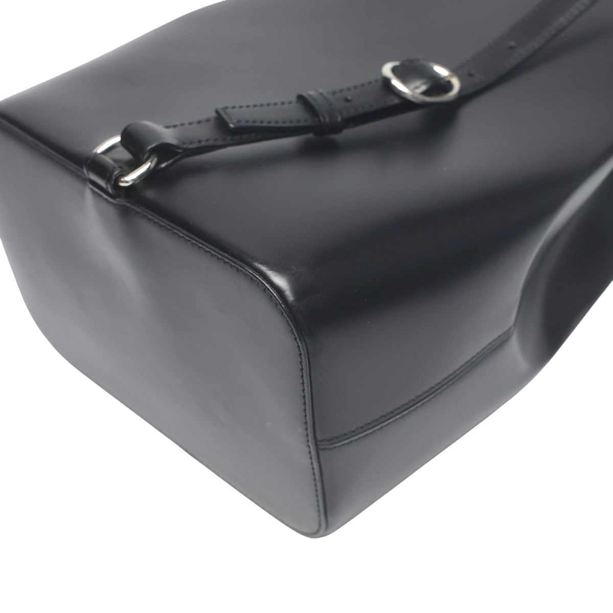 カルティエ CARTIER ショルダーバッグ
 ショルダーバッグ パンサー パンテール レザー ブラック 【SS】
 【中古】