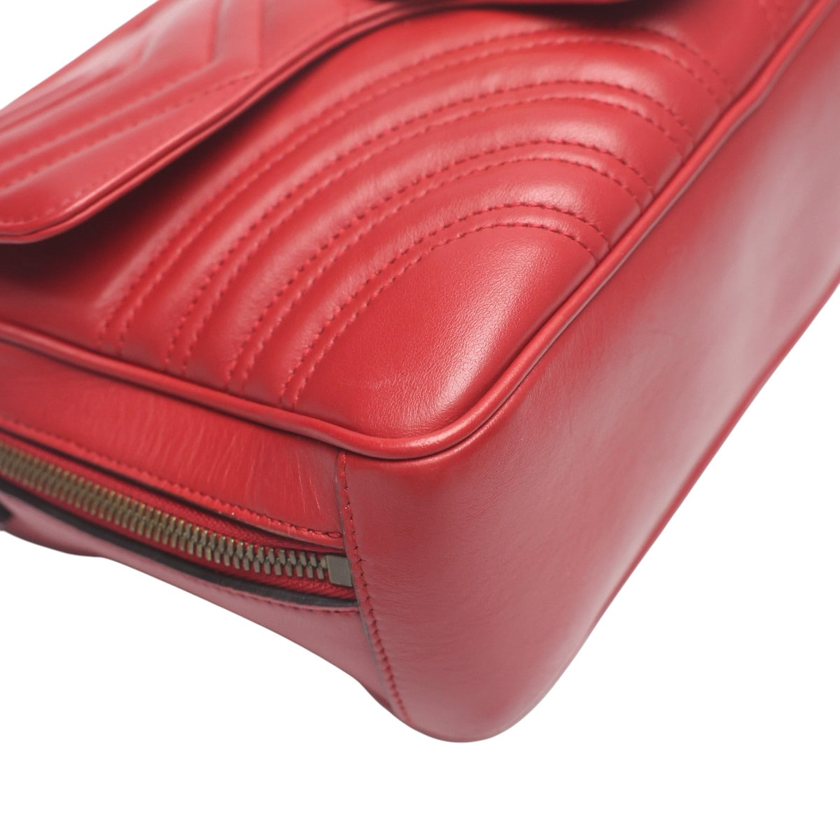 グッチ GUCCI ボディバッグ
 ボディバッグ GGマーモント 牛革 498100 レッド 【SS】
 【中古】