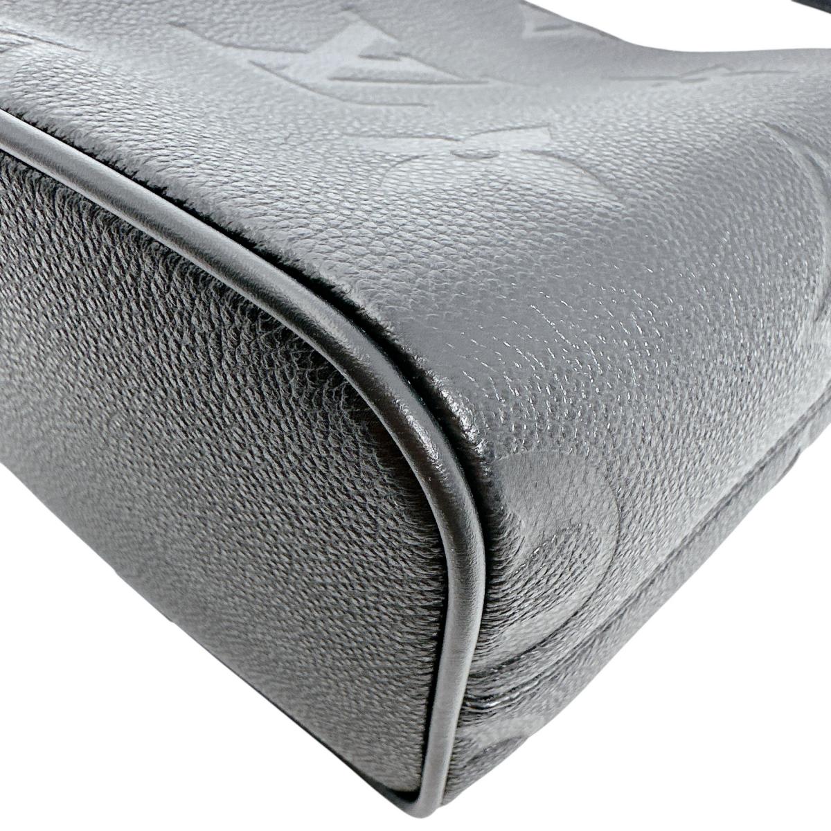 ルイヴィトン LOUIS VUITTON トートバッグ
 2wayバッグ アンプラント オール･インBB モノグラムアンプラント M13480 ブラック LV
 【SS】
 【中古】