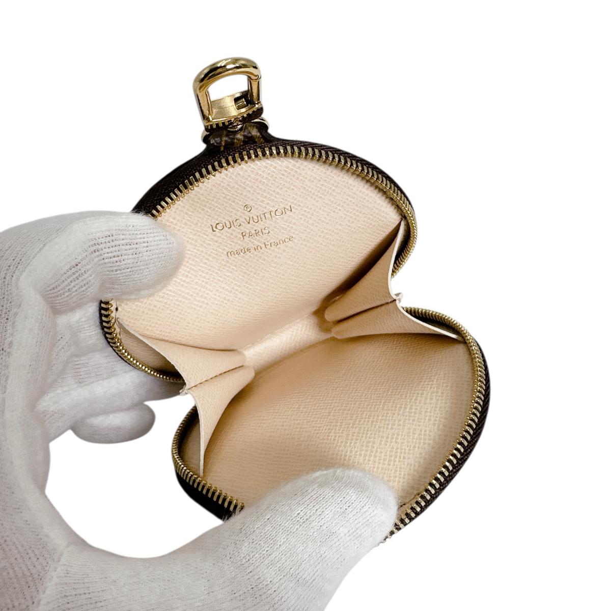 ルイヴィトン LOUIS VUITTON ポーチ
 ショルダー モノグラム ミュルティ・ポシェット・アクセソワール モノグラムキャンバス M44813 カーキ×ブラウン LV
 【中古】