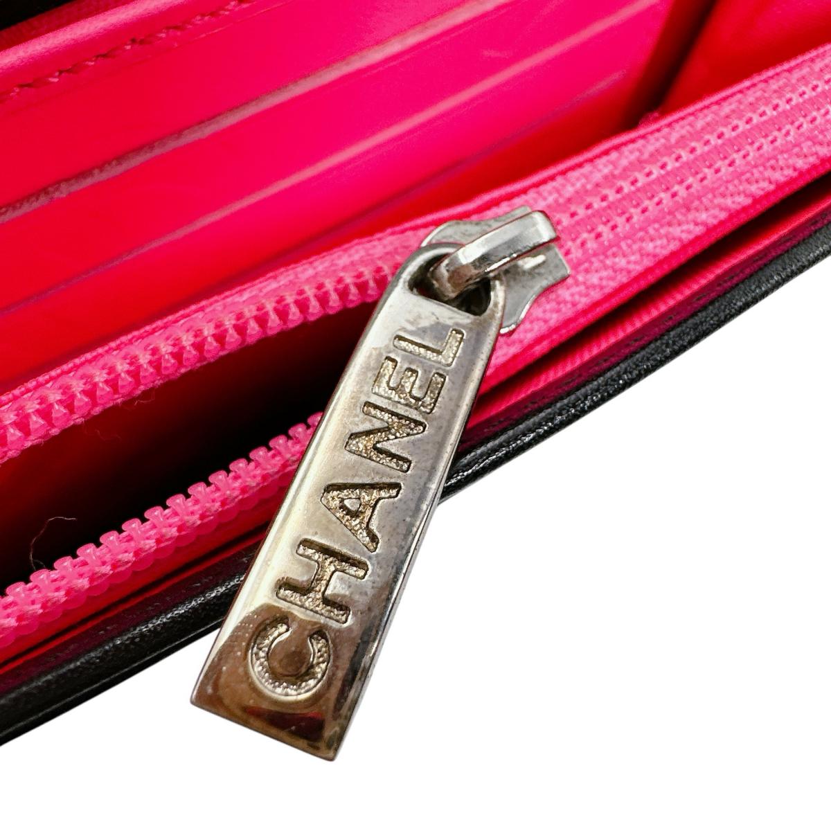 シャネル CHANEL 二つ折り財布
 財布 カンボンライン マトラッセ レザー A26722 ブラック 【SS】
 【中古】