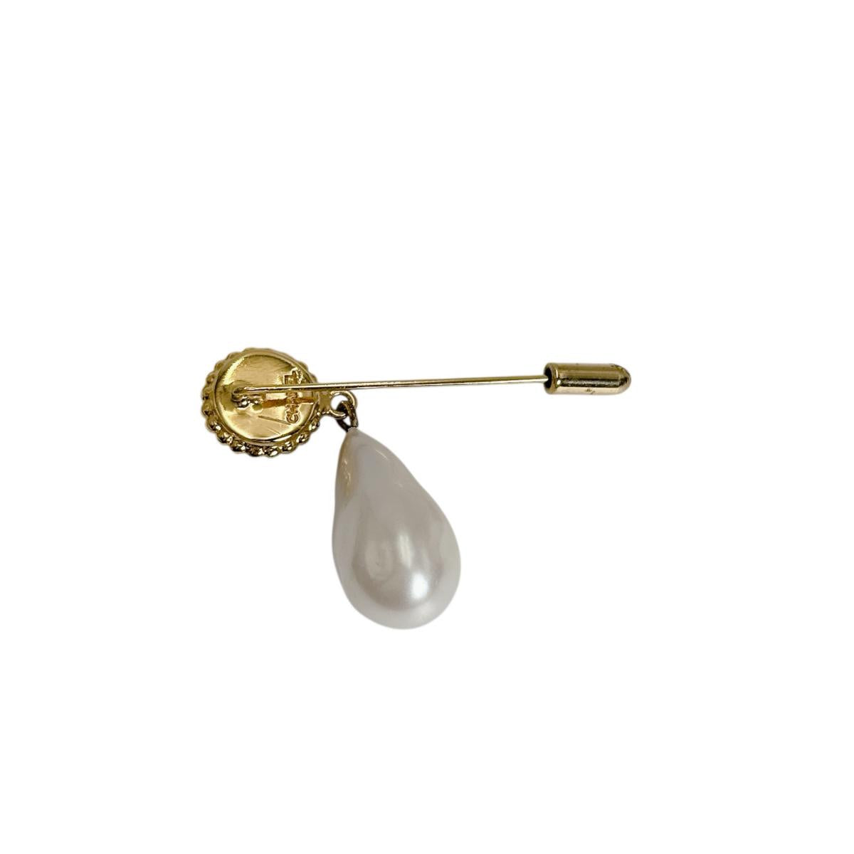 シャネル CHANEL ブローチ
 ピンブローチ クローバー ドロップパール GP ゴールド 【SS】
 【中古】