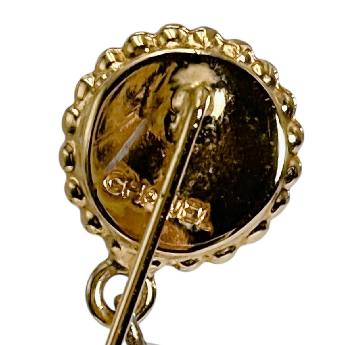 シャネル CHANEL ブローチ
 ピンブローチ クローバー ドロップパール GP ゴールド 【SS】
 【中古】