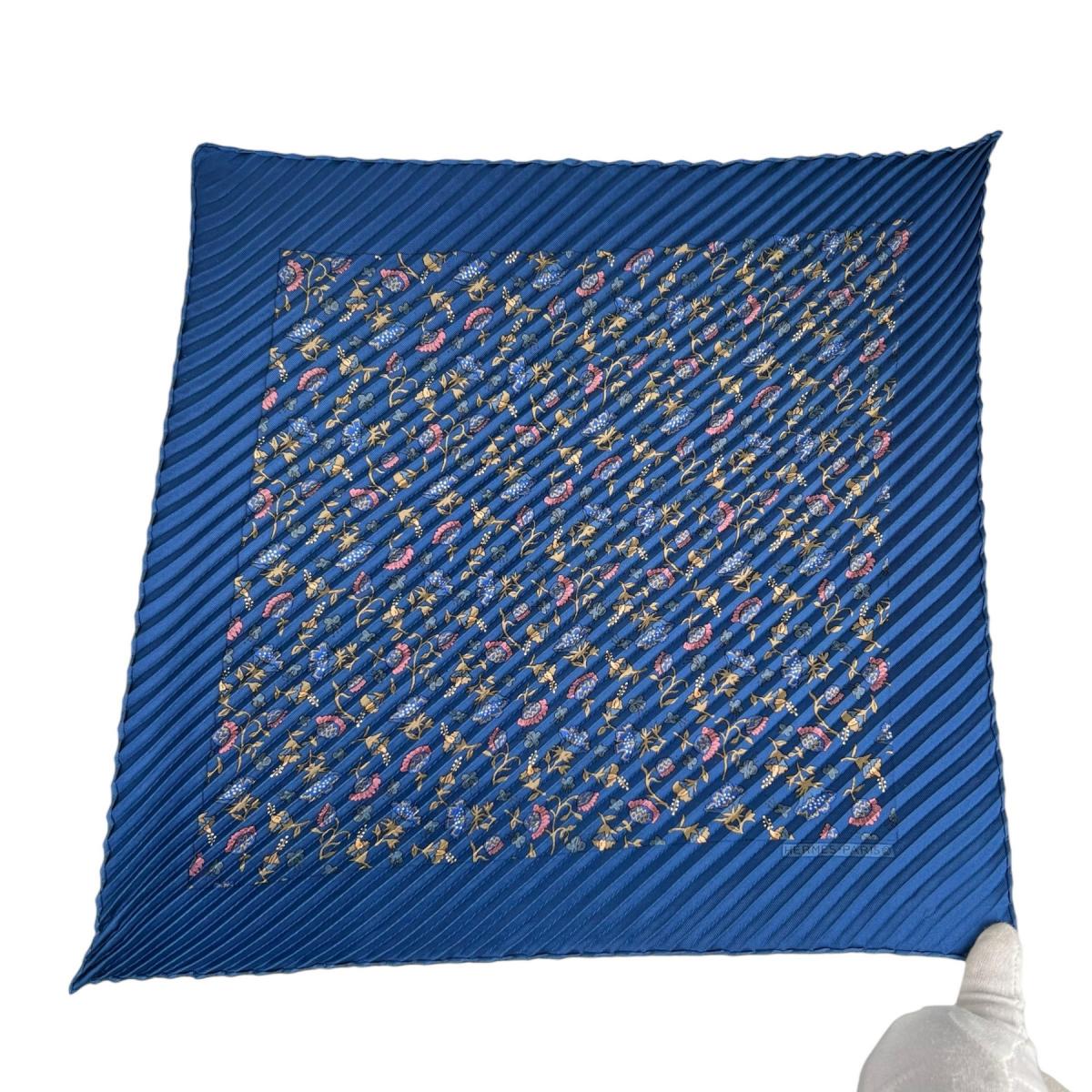 エルメス HERMES スカーフ
 シルクスカーフ プリーツカレ mini シルク ブルー 【SS】
 【中古】