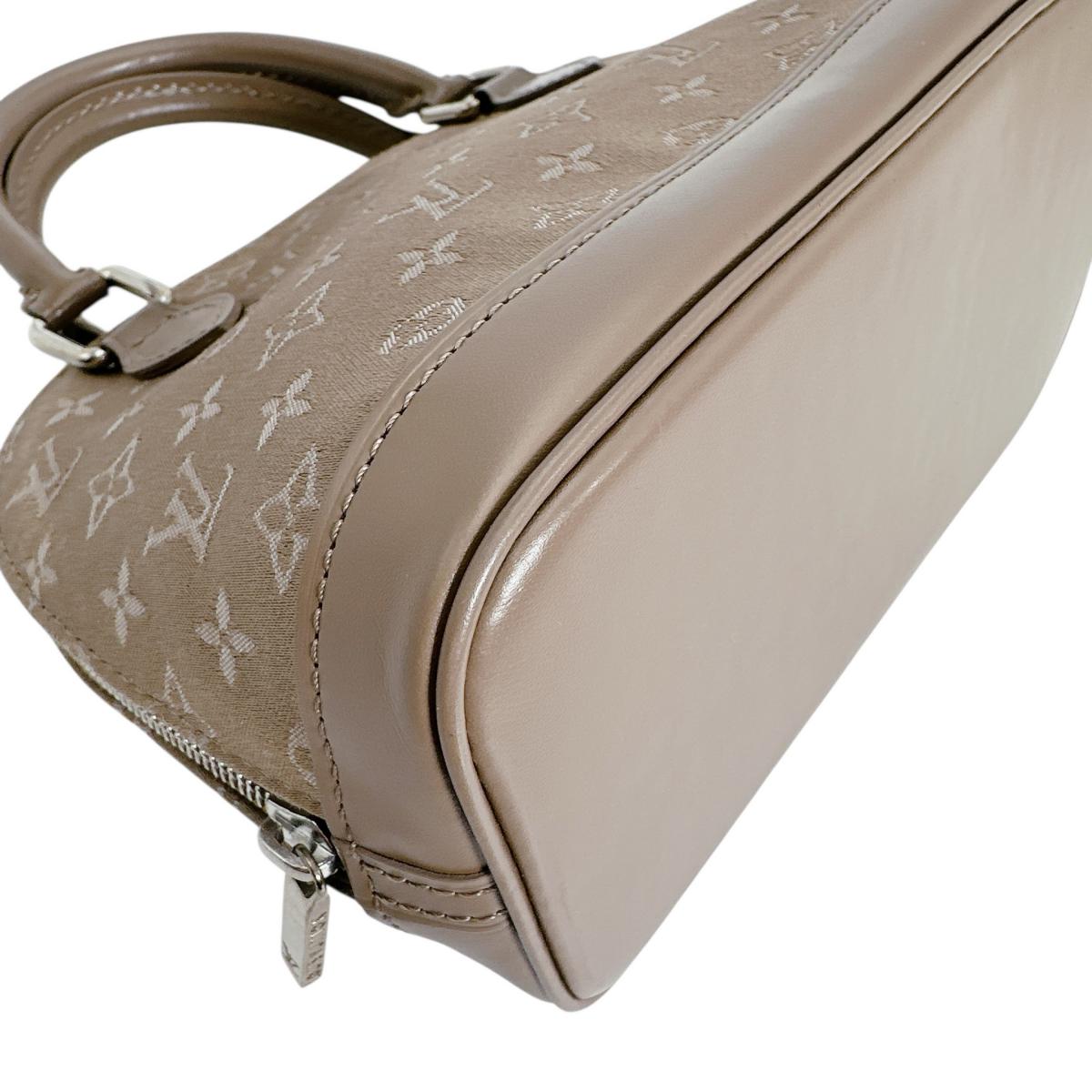 ルイヴィトン LOUIS VUITTON ポーチ
 アクセサリーポーチ モノグラム リトルアルマ モノグラムサテン M92147 ベージュ LV
 【SS】
 【中古】