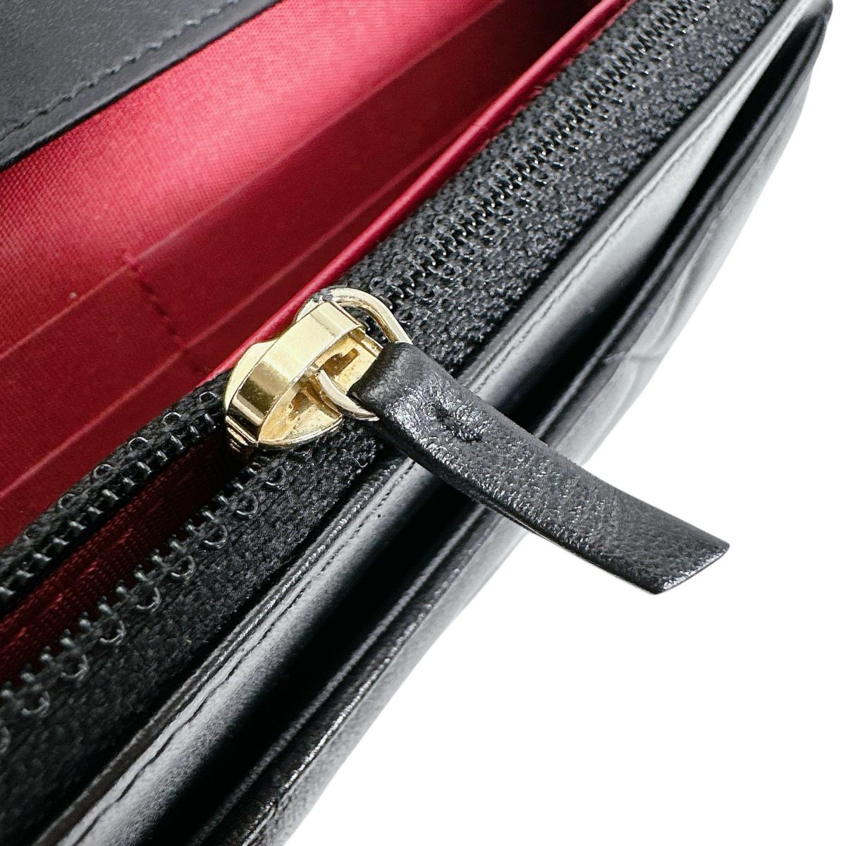 シャネル CHANEL ショルダーバッグ
 チェーンウォレット ラムスキン CHANEL19 ラムスキン ブラック 【SS】
 【中古】
