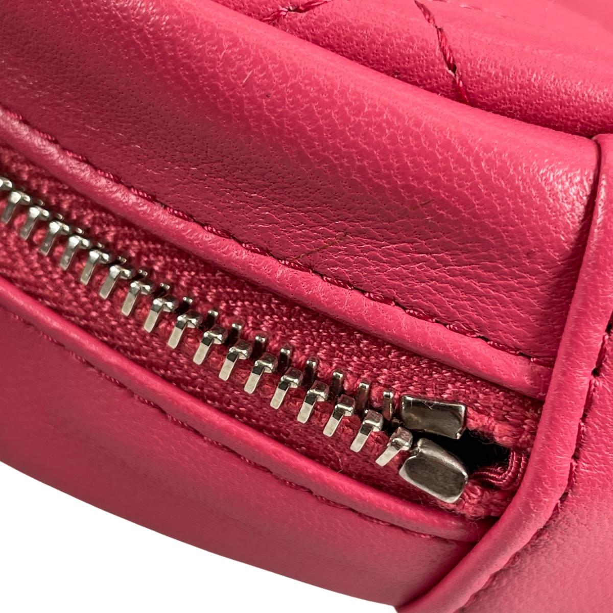 シャネル CHANEL ショルダーバッグ
 ラウンドチェーン ココマーク マトラッセ ラウンド ミニ ラムスキン A70657 ピンク 【SS】
 【中古】