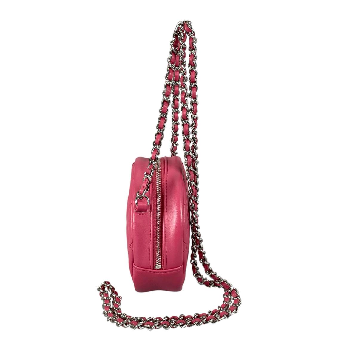 シャネル CHANEL ショルダーバッグ
 ラウンドチェーン ココマーク マトラッセ ラウンド ミニ ラムスキン A70657 ピンク 【SS】
 【中古】