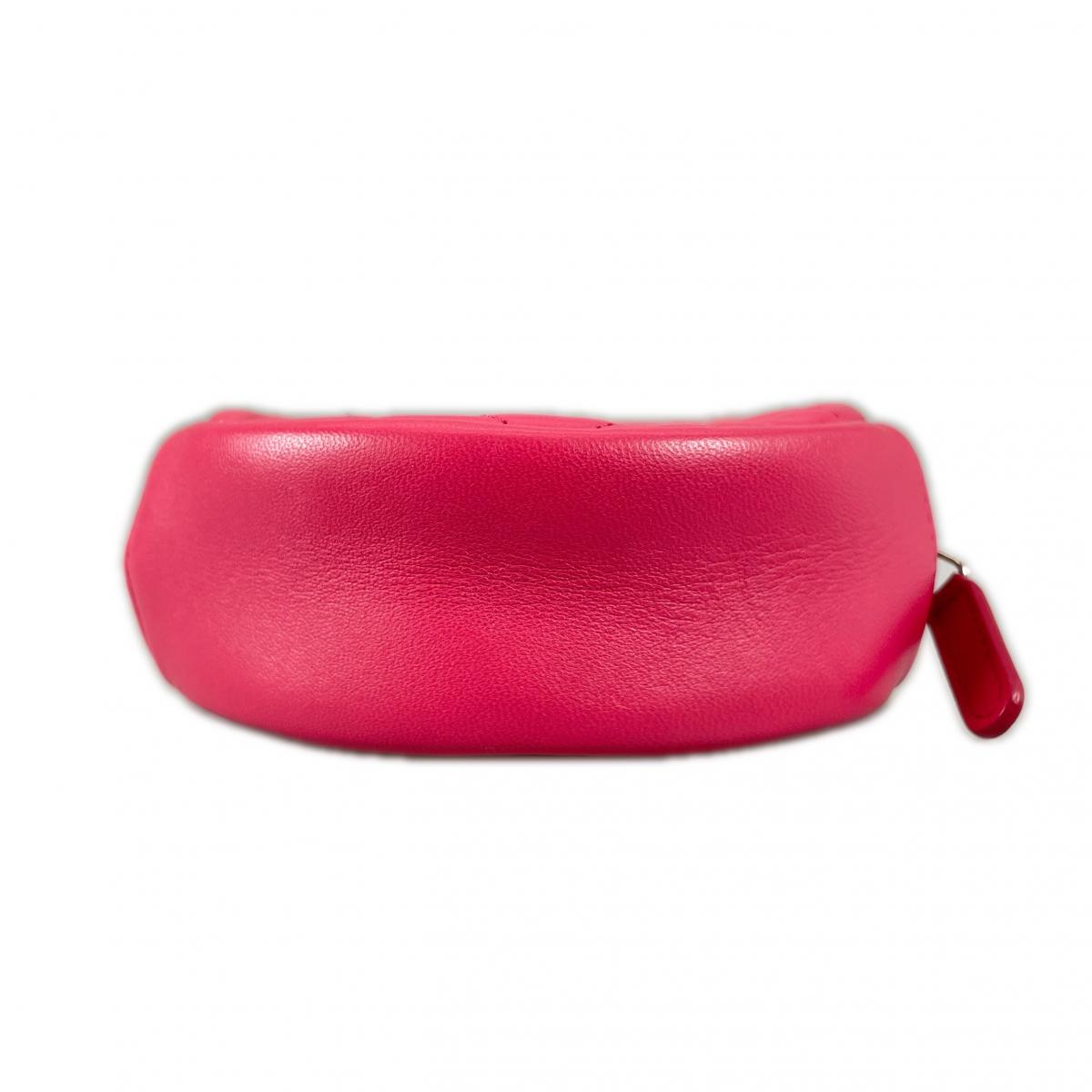 シャネル CHANEL ショルダーバッグ
 ラウンドチェーン ココマーク マトラッセ ラウンド ミニ ラムスキン A70657 ピンク 【SS】
 【中古】