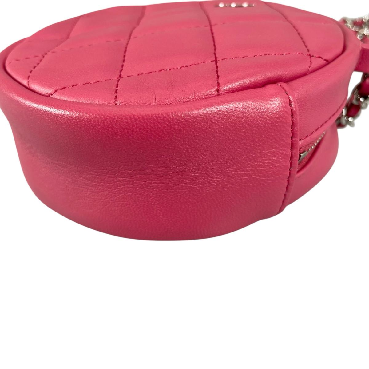 シャネル CHANEL ショルダーバッグ
 ラウンドチェーン ココマーク マトラッセ ラウンド ミニ ラムスキン A70657 ピンク 【SS】
 【中古】