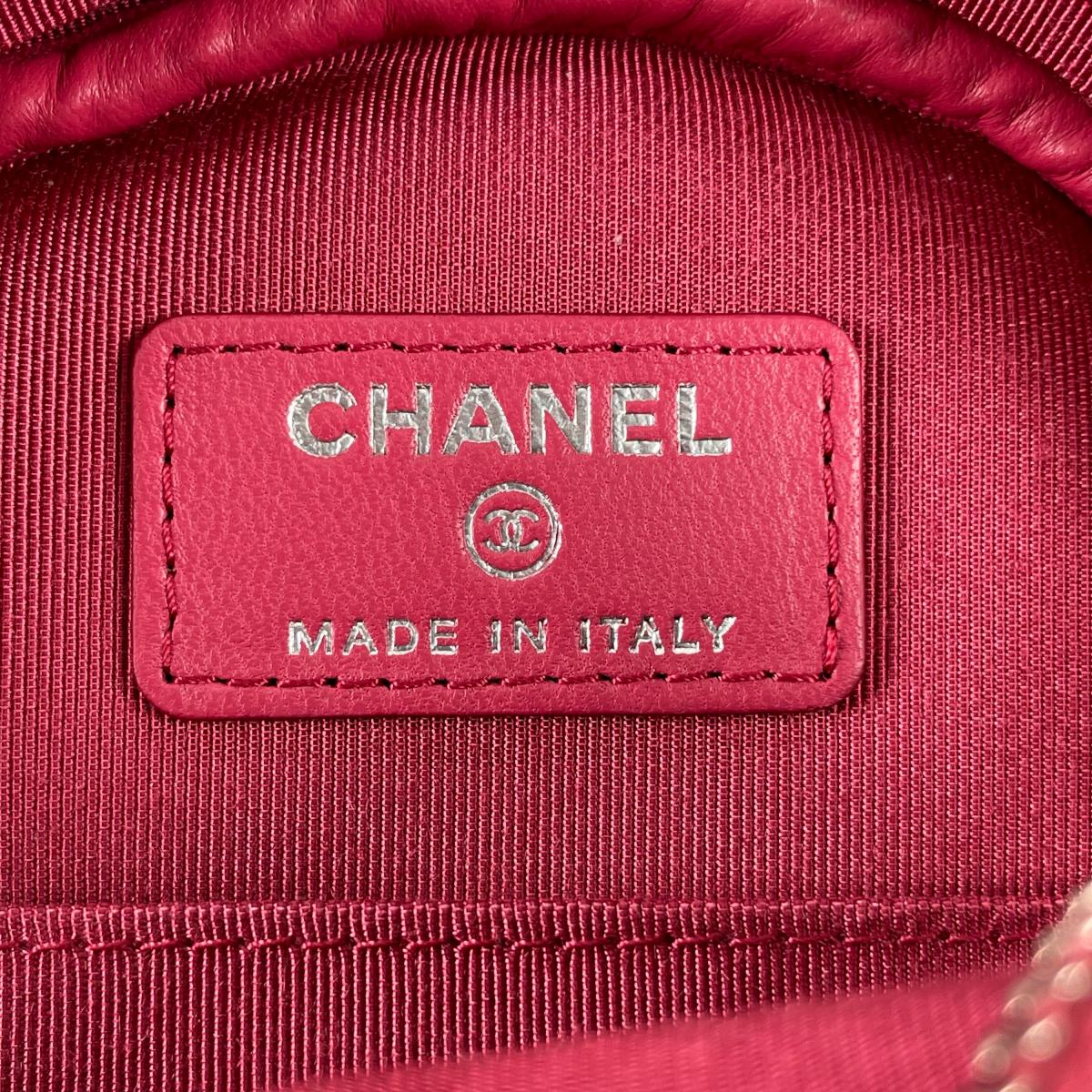 シャネル CHANEL ショルダーバッグ
 ラウンドチェーン ココマーク マトラッセ ラウンド ミニ ラムスキン A70657 ピンク 【SS】
 【中古】