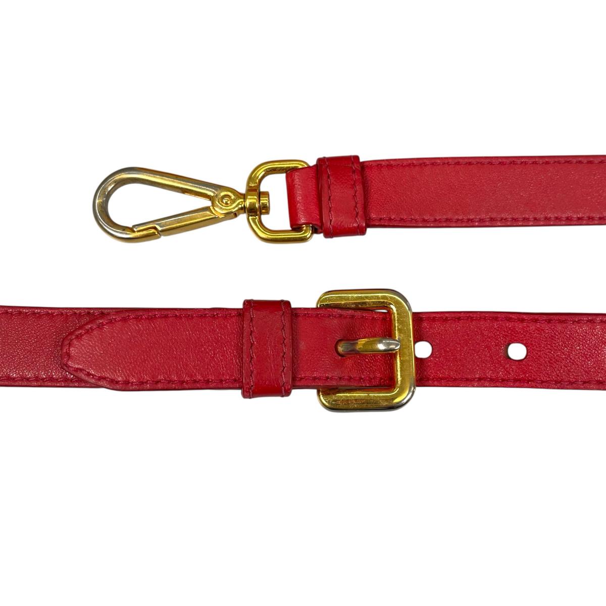 プラダ PRADA トートバッグ
 2WAYショルダーバッグ ギャザー ナッパ ゴーフル レザー B2588L レッド 【SS】
 【中古】