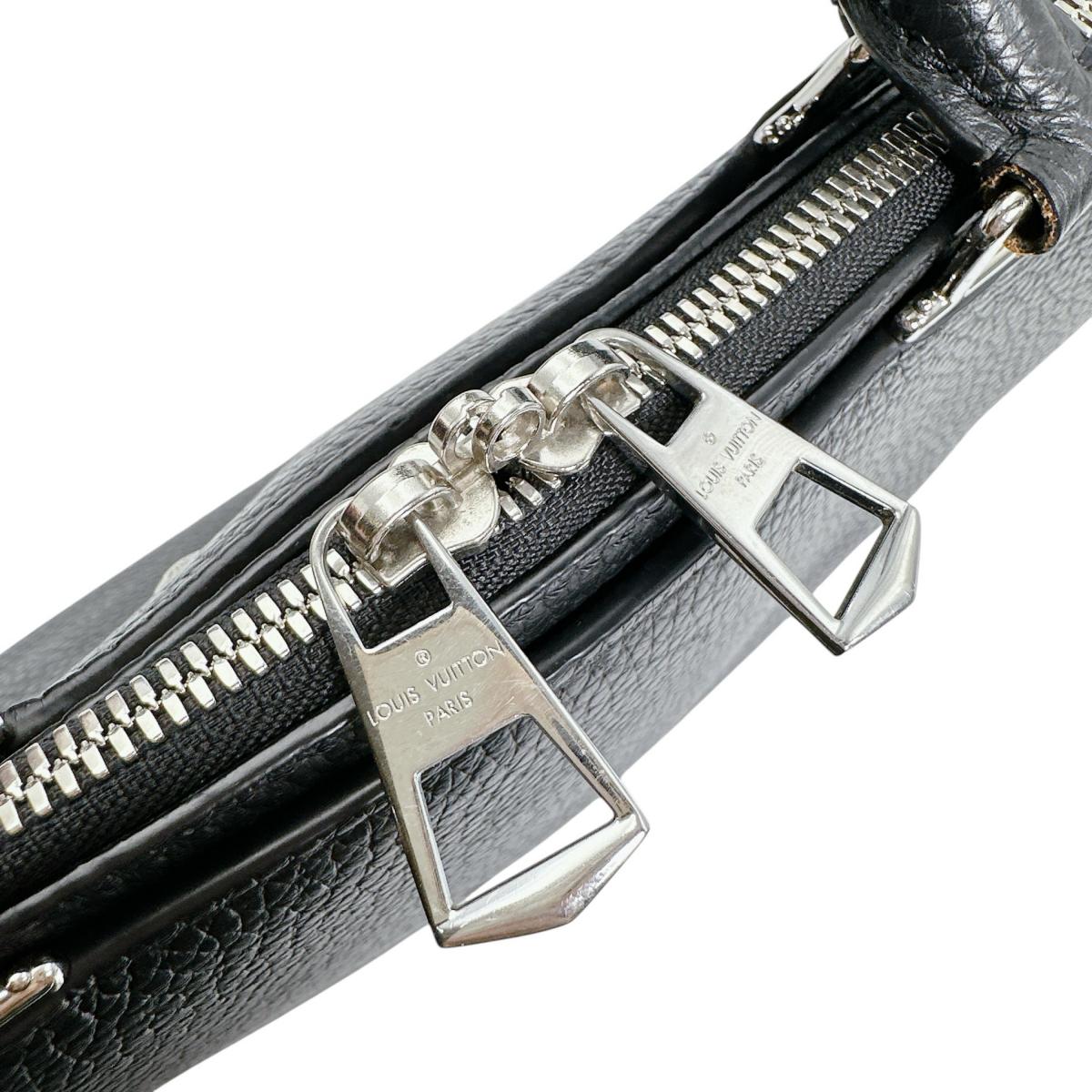 ルイヴィトン LOUIS VUITTON ハンドバッグ
 ハンドバッグ ノワール アルマンド･ブリーフケースMM レザー M54381 ブラック LV
 【SS】
 【中古】