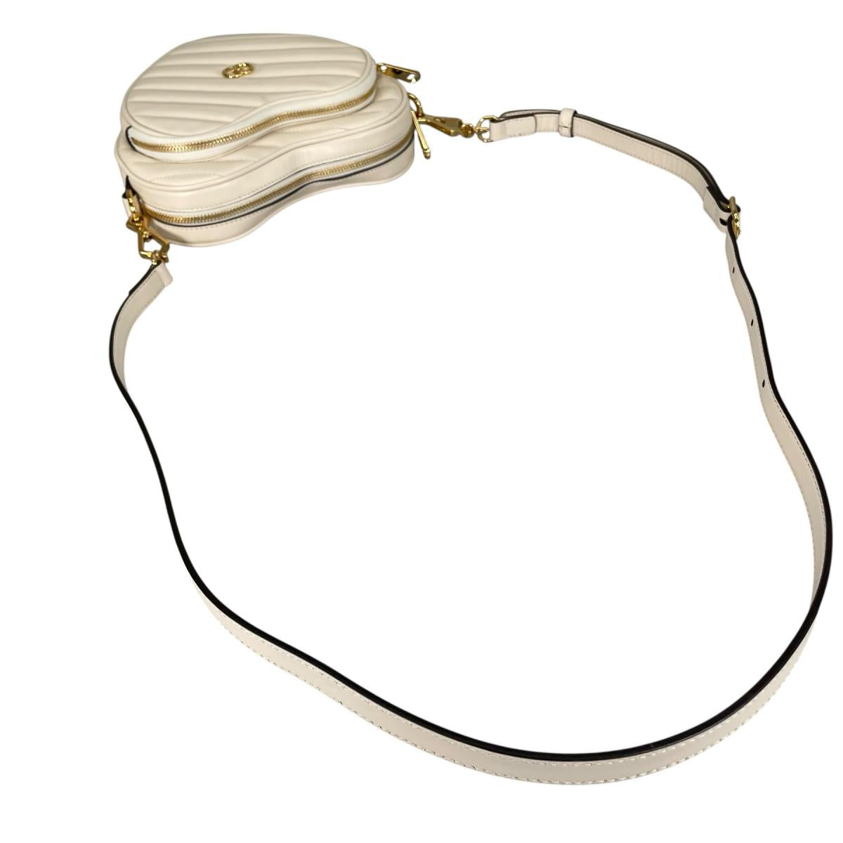 グッチ GUCCI ショルダーバッグ
 ショルダーバッグ ハートチェーン インターロッキングG レザー 751628 ホワイト 【SS】
 【中古】