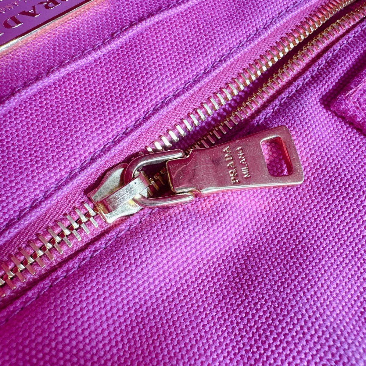 プラダ PRADA トートバッグ
 トートバッグ キャンバス カナパトート デニム BN2439 ピンク 【SS】
 【中古】