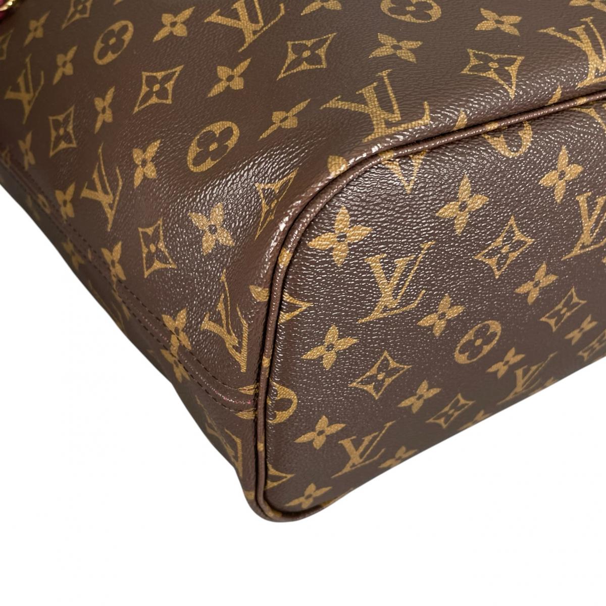 ルイヴィトン LOUIS VUITTON トートバッグ
 ショルダーバッグ イカットフラワー ネヴァーフルMM モノグラムキャンバス M40940 ローズアシビアント LV
 【SS】
 【中古】