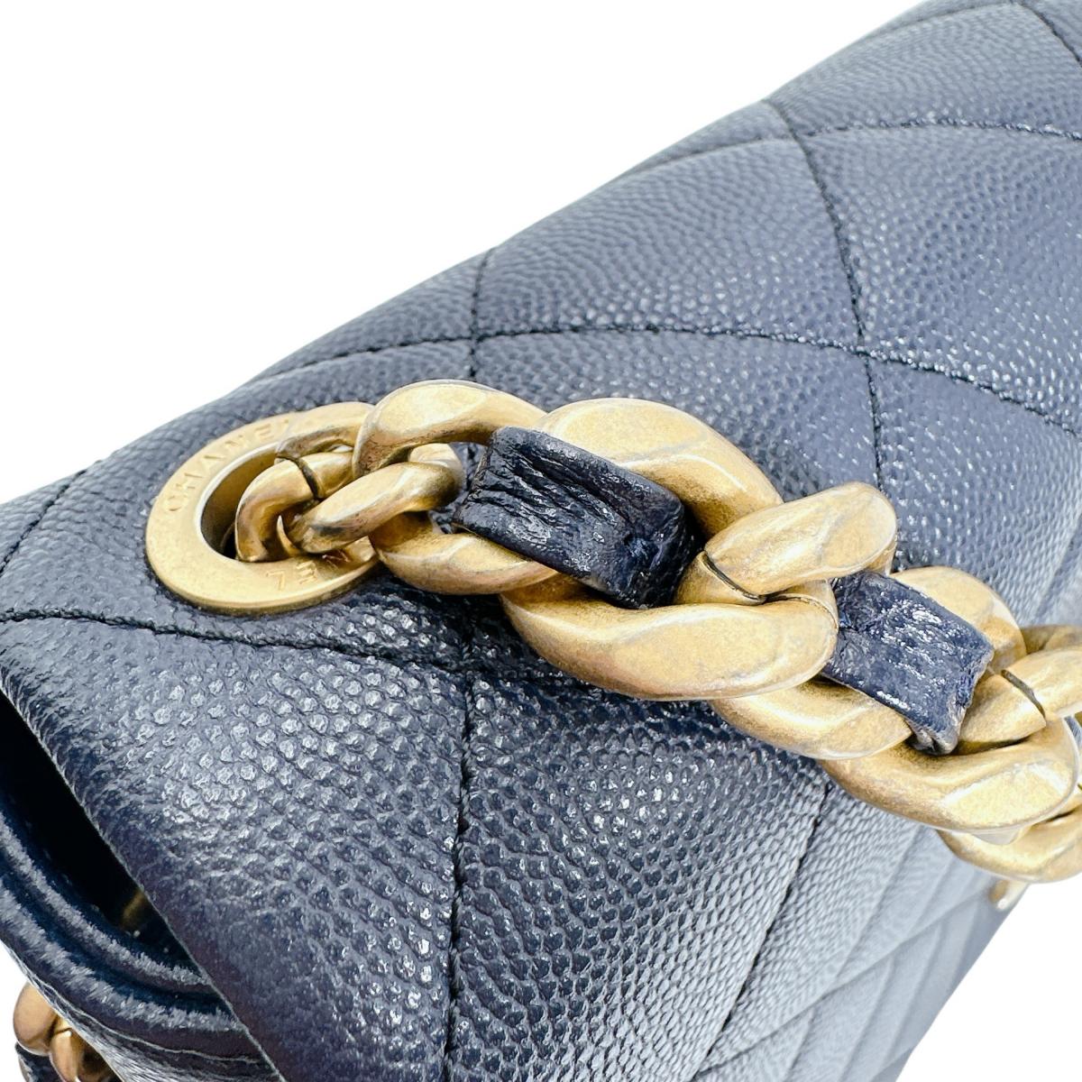 シャネル CHANEL ショルダーバッグ
 チェーンショルダーバッグ キャビアスキン マトラッセ マットキャビアスキン AS1977 ネイビー 【SS】
 【中古】