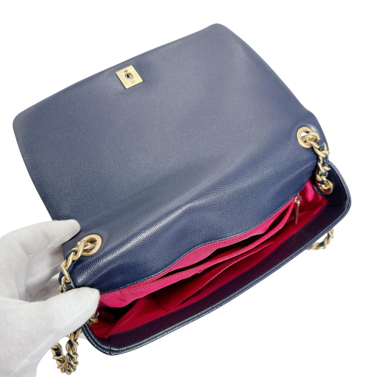 シャネル CHANEL ショルダーバッグ
 チェーンショルダーバッグ キャビアスキン マトラッセ マットキャビアスキン AS1977 ネイビー 【SS】
 【中古】