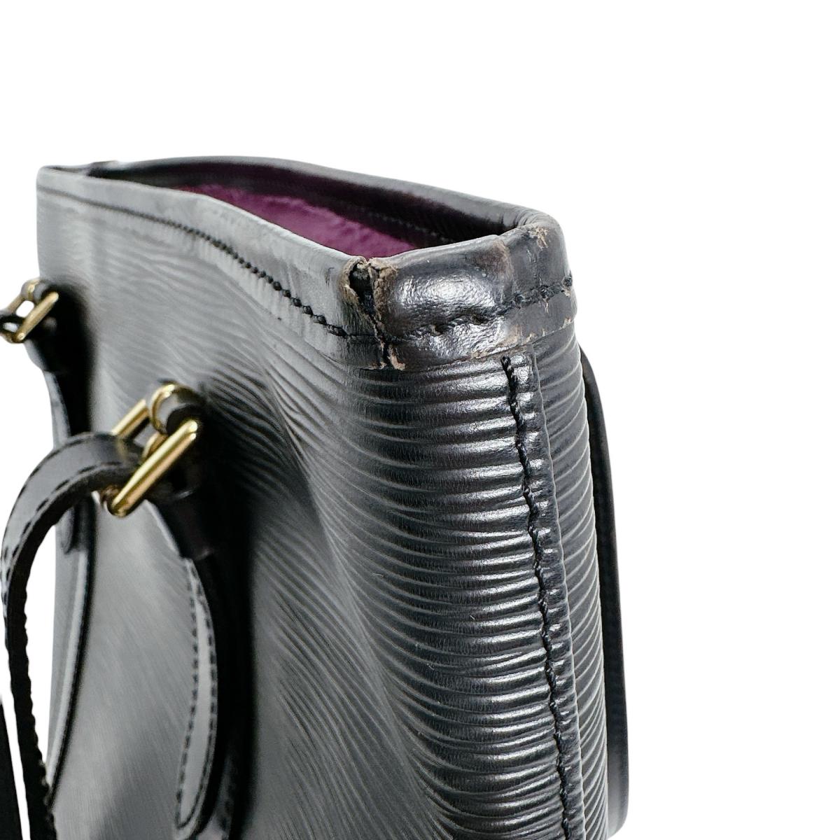 ルイヴィトン LOUIS VUITTON ショルダーバッグ
 バケットGM エピ トートバッグ エピレザー M58992 ブラック LV
 【SS】
 【中古】