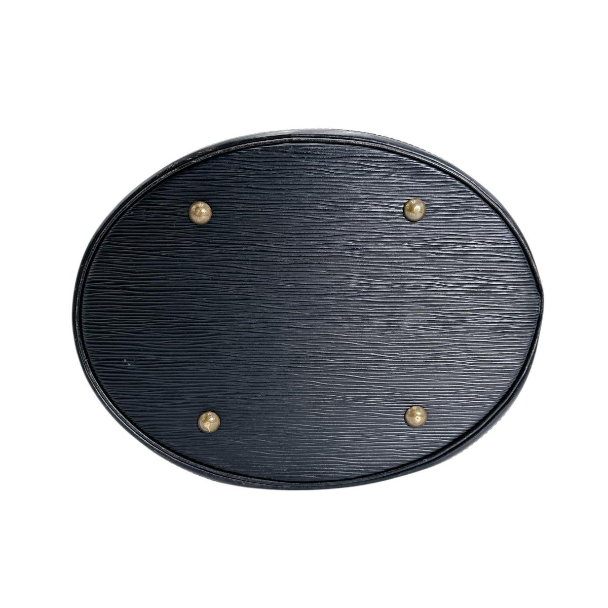 ルイヴィトン LOUIS VUITTON ショルダーバッグ
 バケットGM エピ トートバッグ エピレザー M58992 ブラック LV
 【SS】
 【中古】