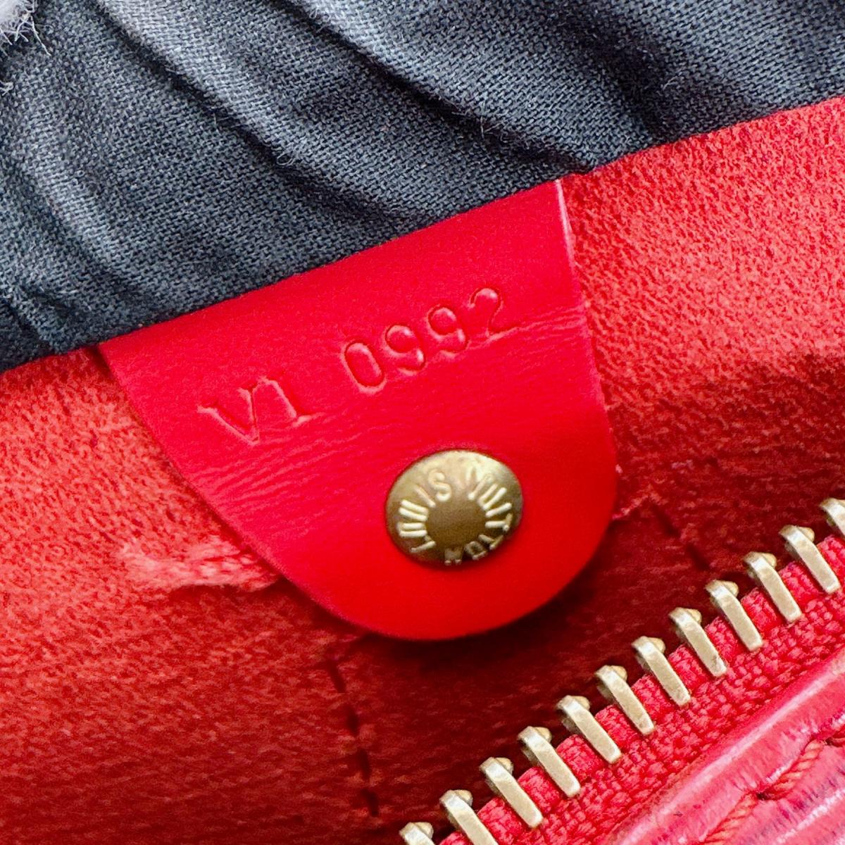ルイヴィトン LOUIS VUITTON ハンドバッグ
 ハンドバッグ エピ スピーディ25 エピレザー M43017 カステリアンレッド LV
 【SS】
 【中古】