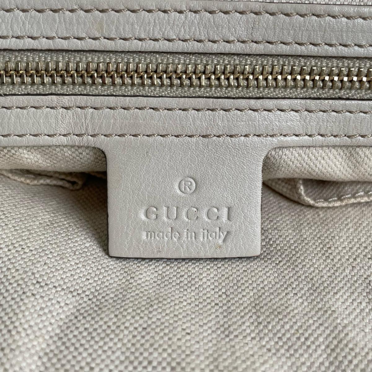 グッチ GUCCI ショルダーバッグ
 2wayトートバッグ グッチシマ ハートビット レザー 269957 ベージュ 【SS】
 【中古】