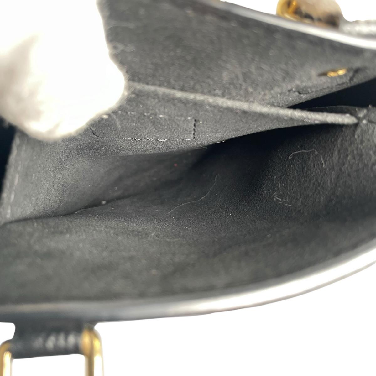 ルイヴィトン LOUIS VUITTON ショルダーバッグ
 ショルダーバッグ モノグラム プティット・サックプラ モノグラムアンプラント M81417 ブラック LV
 【SS】
 【中古】