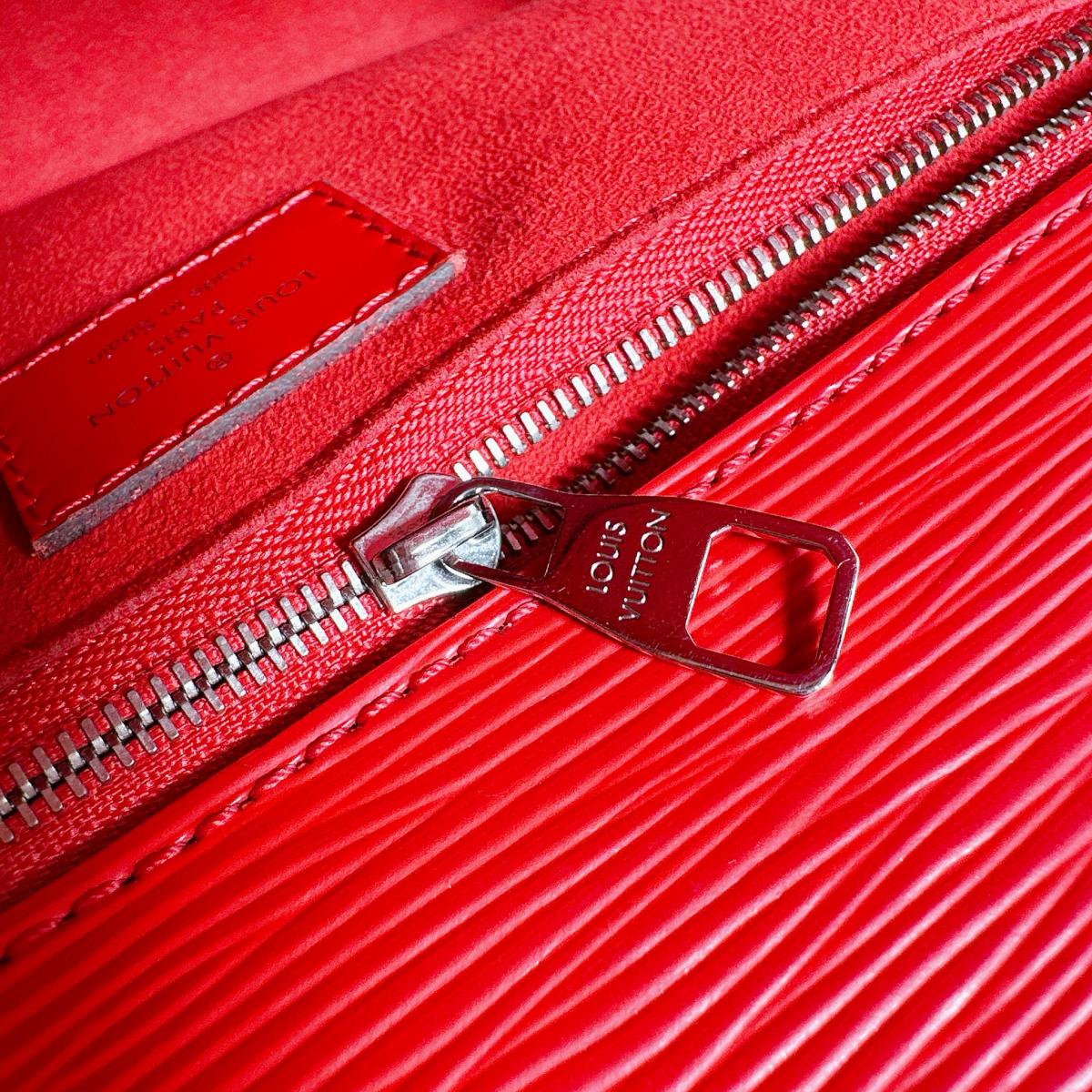 ルイヴィトン LOUIS VUITTON ハンドバッグ
 ハンドバッグ エピ エピ マルリーBB　 エピレザー M41378 レッド LV
 【SS】
 【中古】