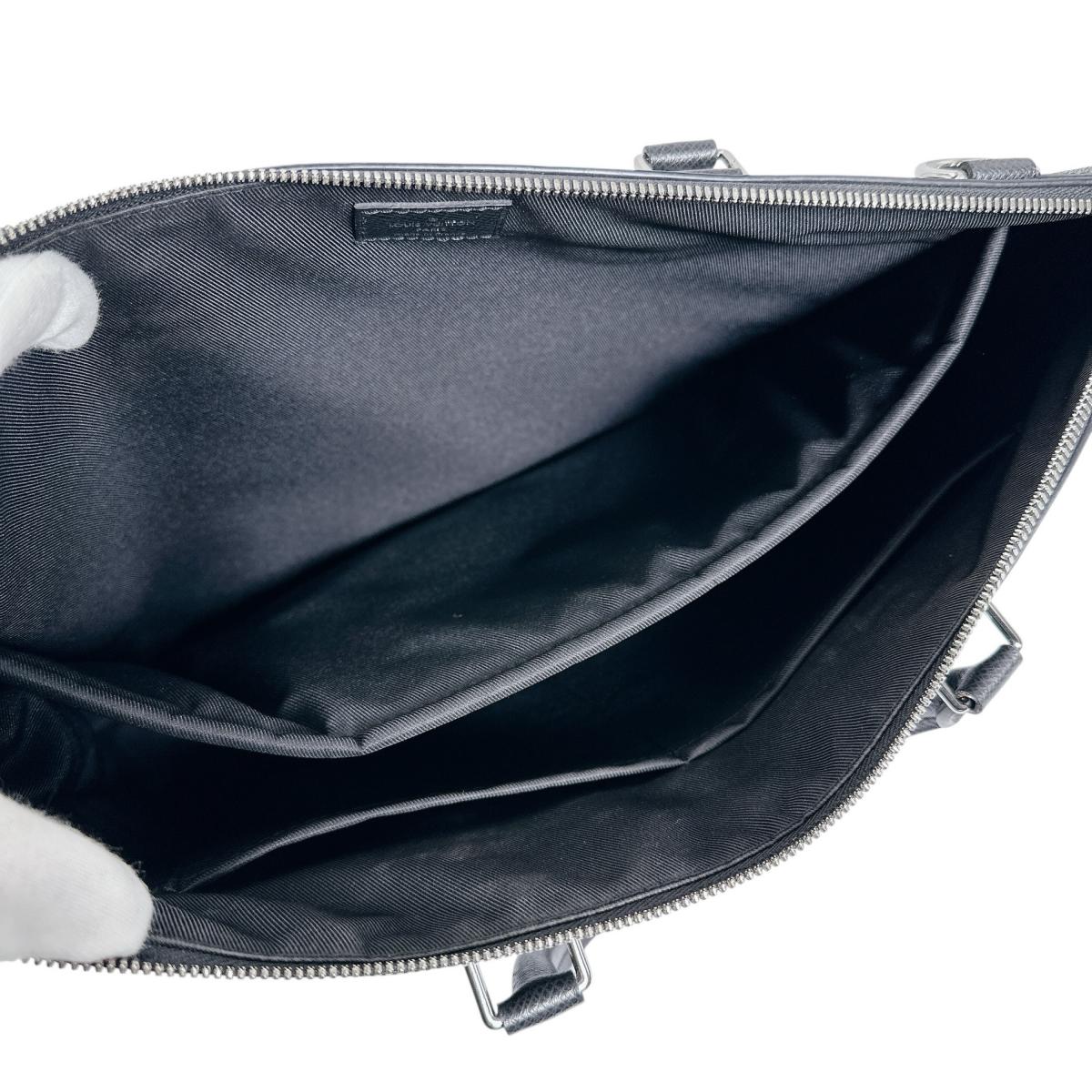 ルイヴィトン LOUIS VUITTON ビジネスバッグ
 ショルダーバッグ タイガ ブリーフケース タイガ M30810 アルドワーズ LV
 【SS】
 【中古】