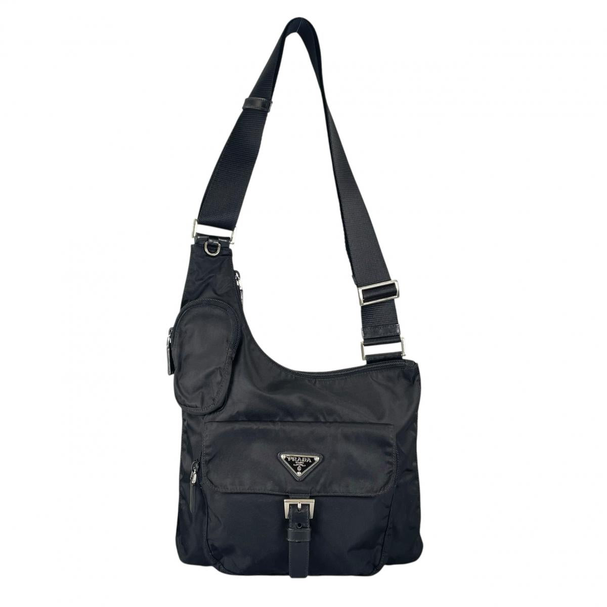 プラダ PRADA ショルダーバッグ
 クロスボディバック Re-Nylon 三角ロゴ ナイロン BT0520 ブラック 【SS】
 【中古】