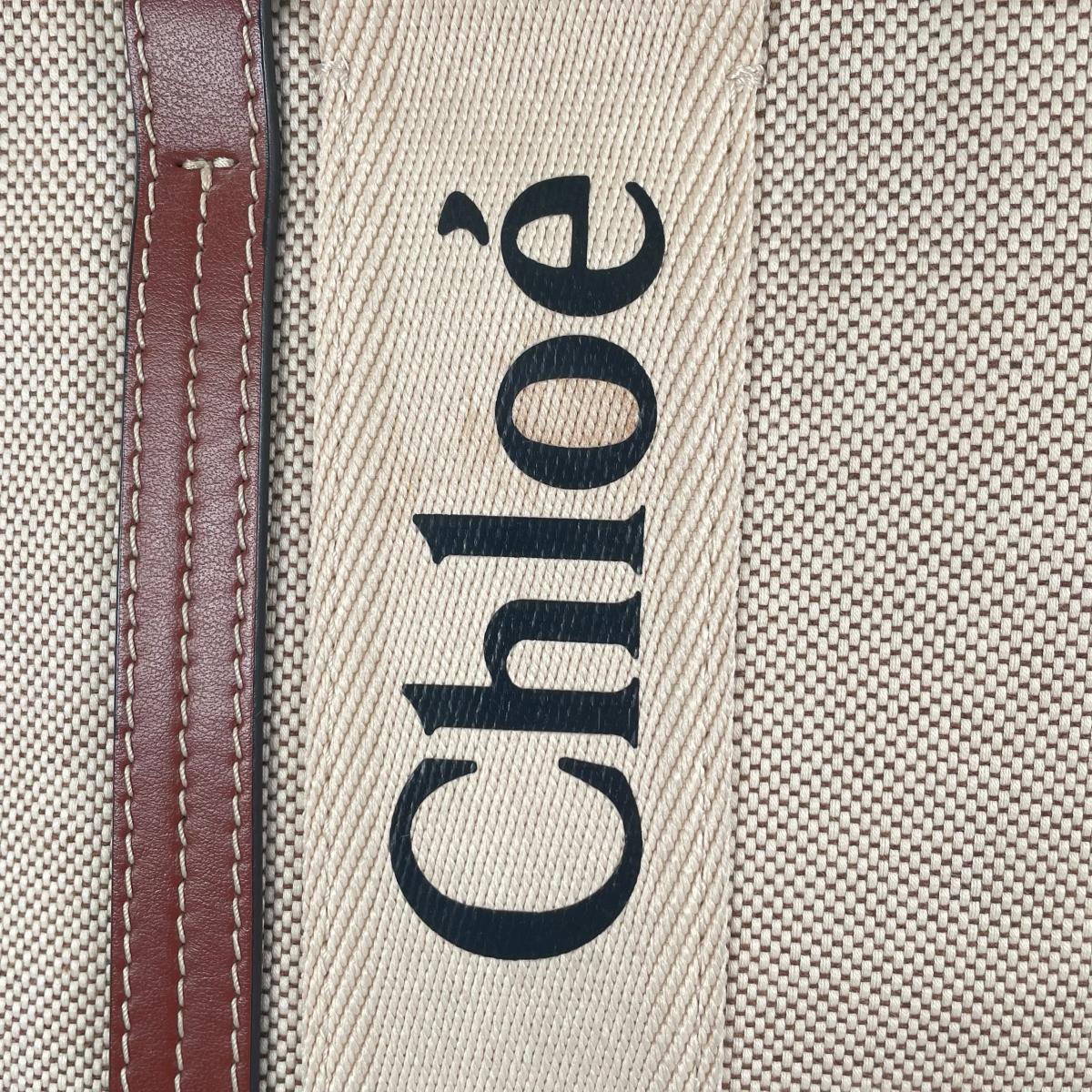 クロエ Chloe ハンドバッグ
 ミディアムトートバッグ シャイニーカーフスキン Woody リネン ベージュ 【SS】
 【中古】