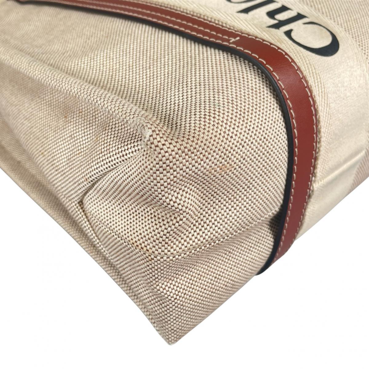 クロエ Chloe ハンドバッグ
 ミディアムトートバッグ シャイニーカーフスキン Woody リネン ベージュ 【SS】
 【中古】