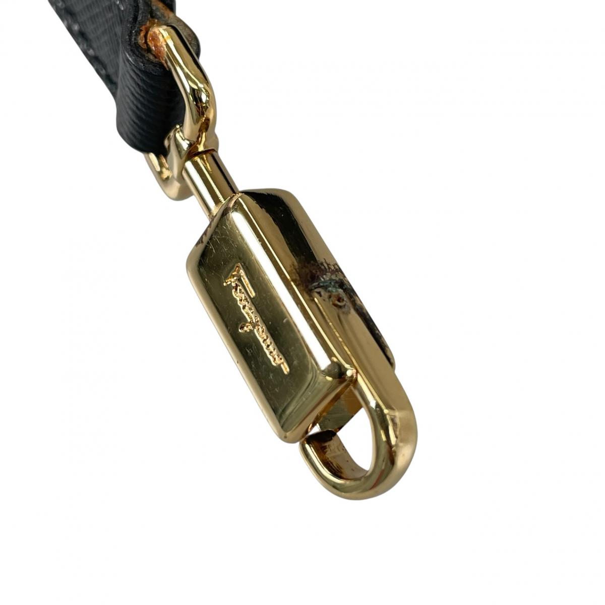 サルヴァトーレフェラガモ Salvatore Ferragamo ハンドバッグ
 ハンドバッグ 2WAYショルダーバッグ ガンチーニ レザー ブラック 【SS】
 【中古】