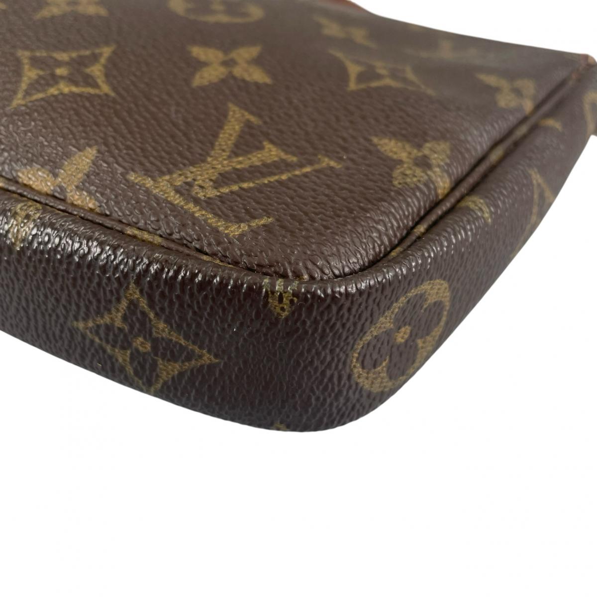 ルイヴィトン LOUIS VUITTON ハンドバッグ
 ポシェット モノグラム Pochette Accessoires モノグラムキャンバス M51980 ブラウン LV
 【SS】
 【中古】