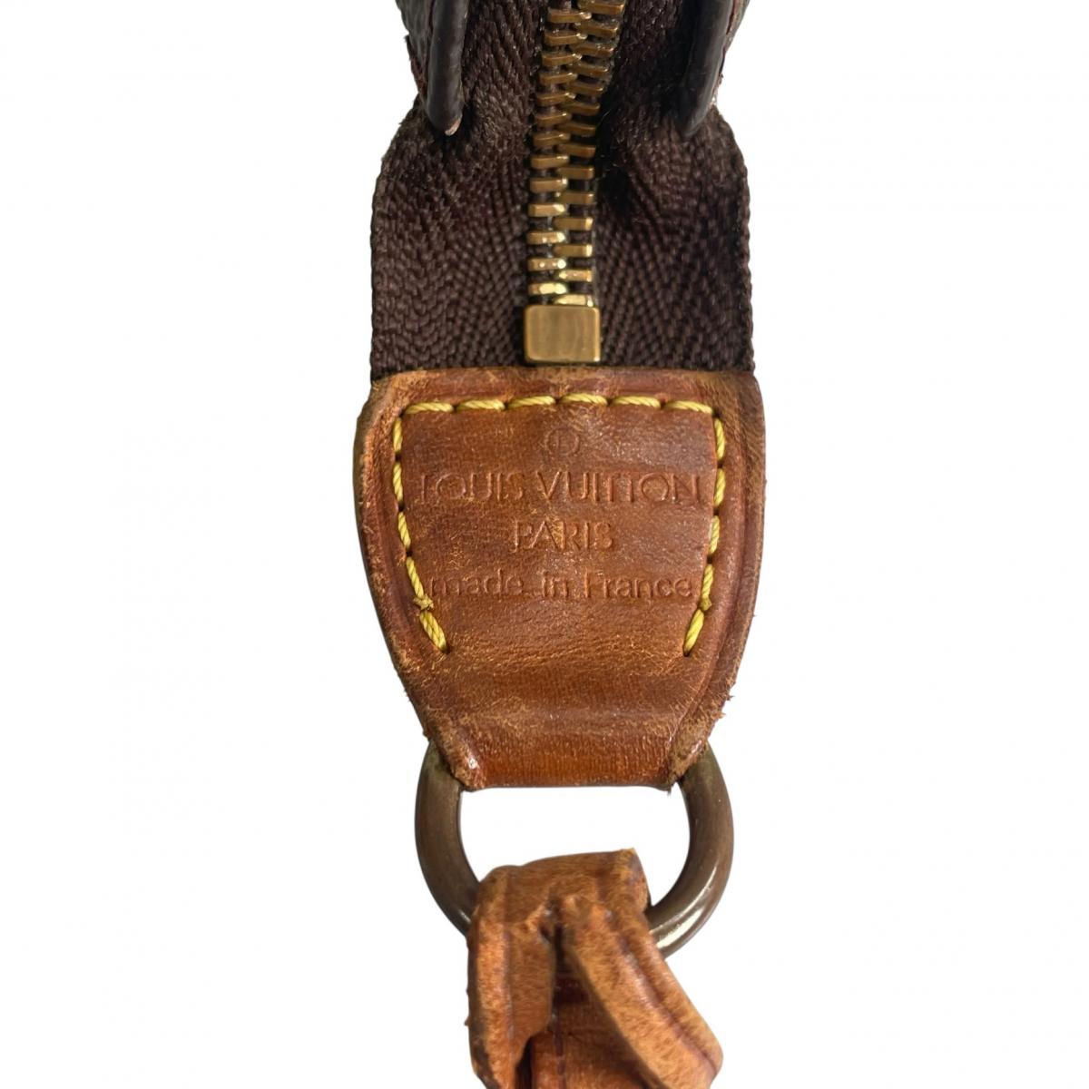ルイヴィトン LOUIS VUITTON ハンドバッグ
 ポシェット モノグラム Pochette Accessoires モノグラムキャンバス M51980 ブラウン LV
 【SS】
 【中古】