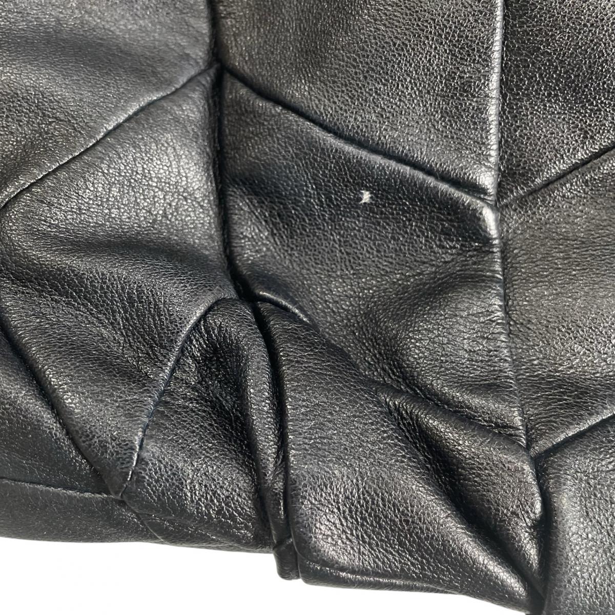 ミュウミュウ MIUMIU ハンドバッグ
 2WAY ショルダーバッグ キルティング Matelassé レザー ブラック 【SS】
 【中古】