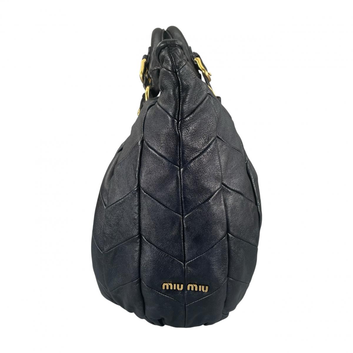 ミュウミュウ MIUMIU ハンドバッグ
 2WAY ショルダーバッグ キルティング Matelassé レザー ブラック 【SS】
 【中古】