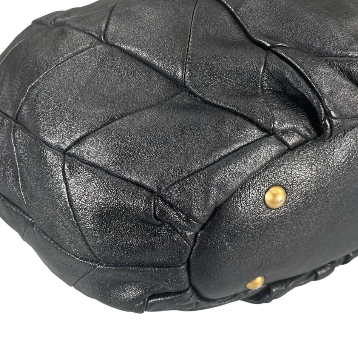 ミュウミュウ MIUMIU ハンドバッグ
 2WAY ショルダーバッグ キルティング Matelassé レザー ブラック 【SS】
 【中古】