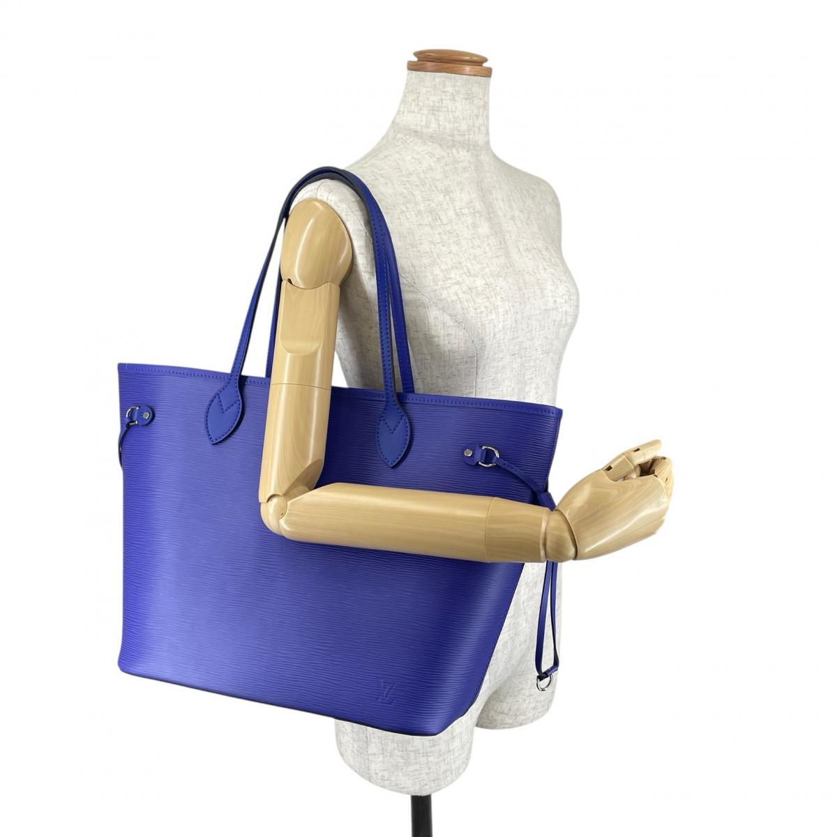 ルイヴィトン LOUIS VUITTON トートバッグ
 ポーチ付き フィグ ネヴァーフルMM エピレザー M40883 パープル LV
 【SS】
 【中古】