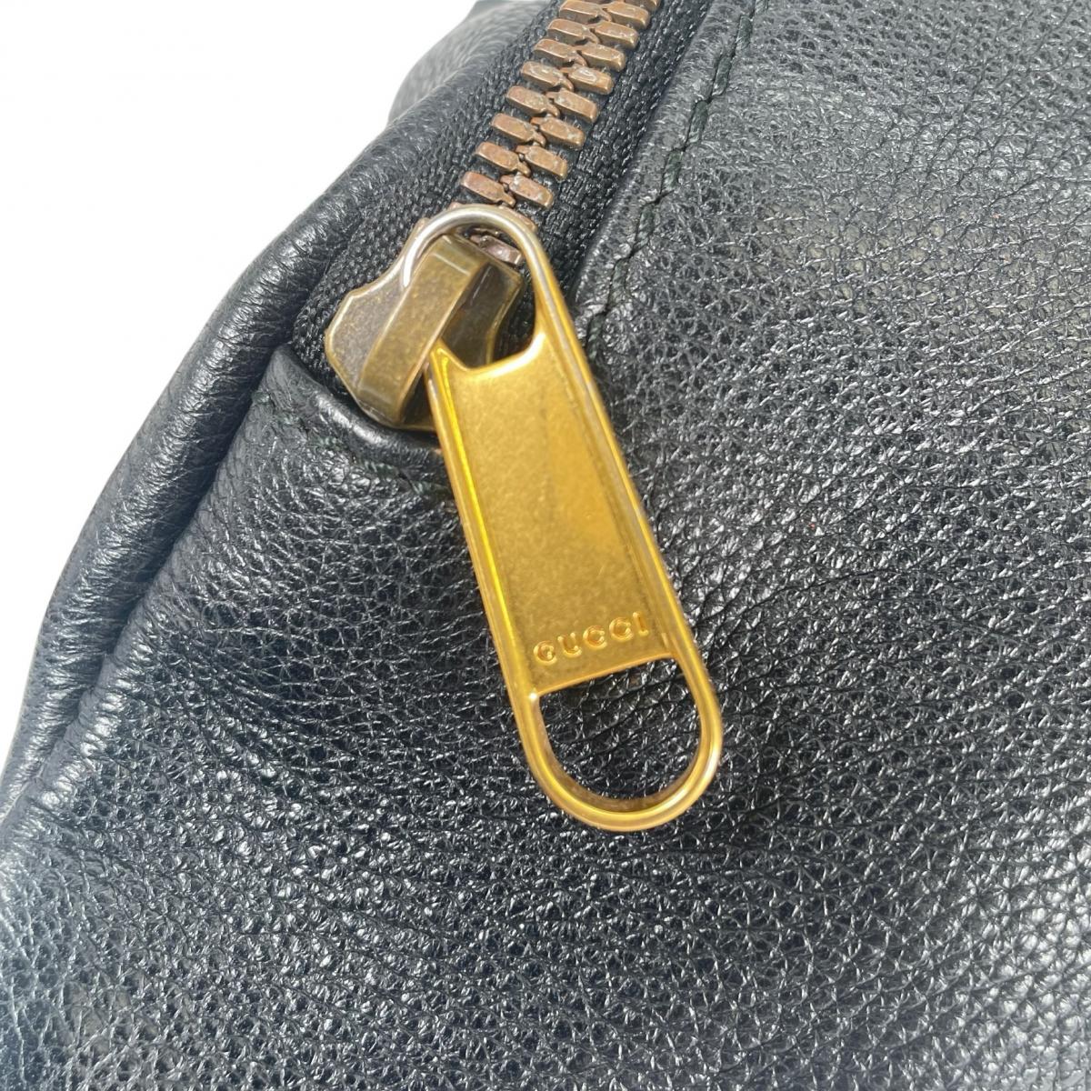 グッチ GUCCI ボディバッグ
 ボディバッグ スモールベルトバッグ シェリーライン レザー 530412 ブラック 【SS】
 【中古】