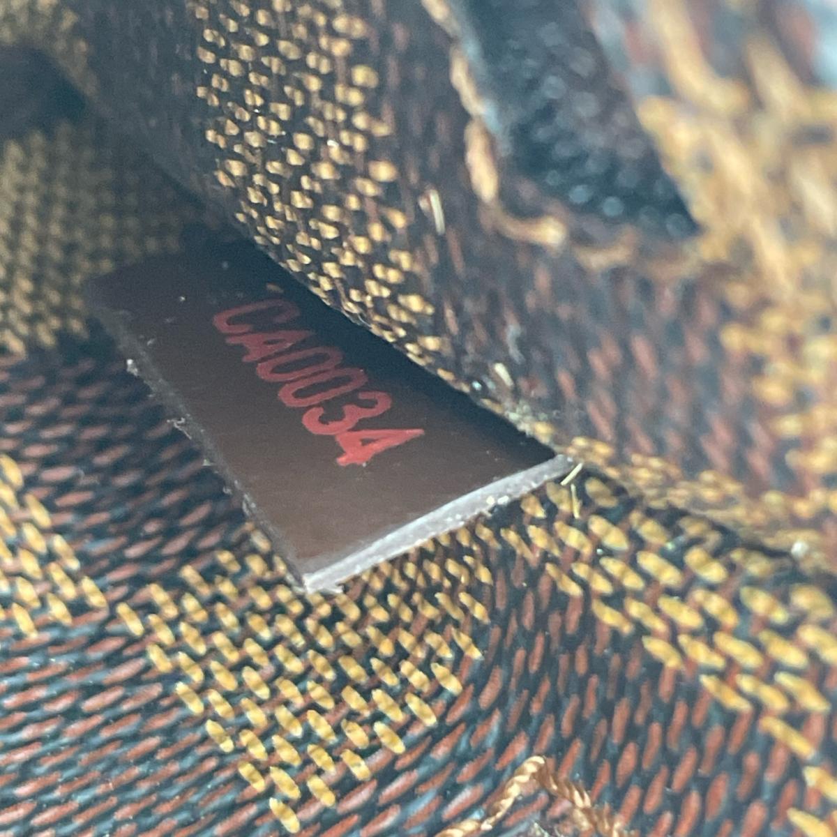 ルイヴィトン LOUIS VUITTON ボディバッグ
 ウエストポーチ 斜め掛け ジェロニモス ダミエキャンバス N51994 ブラウン LV
 【SS】
 【中古】