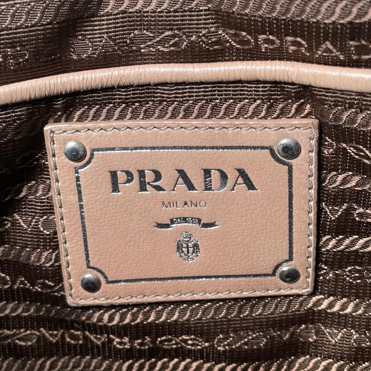 プラダ PRADA ハンドバッグ
 ハンドバッグ 2WAY ショルダーバッグ ナッパゴーフル レザー BN1702 ベージュ 【SS】
 【中古】