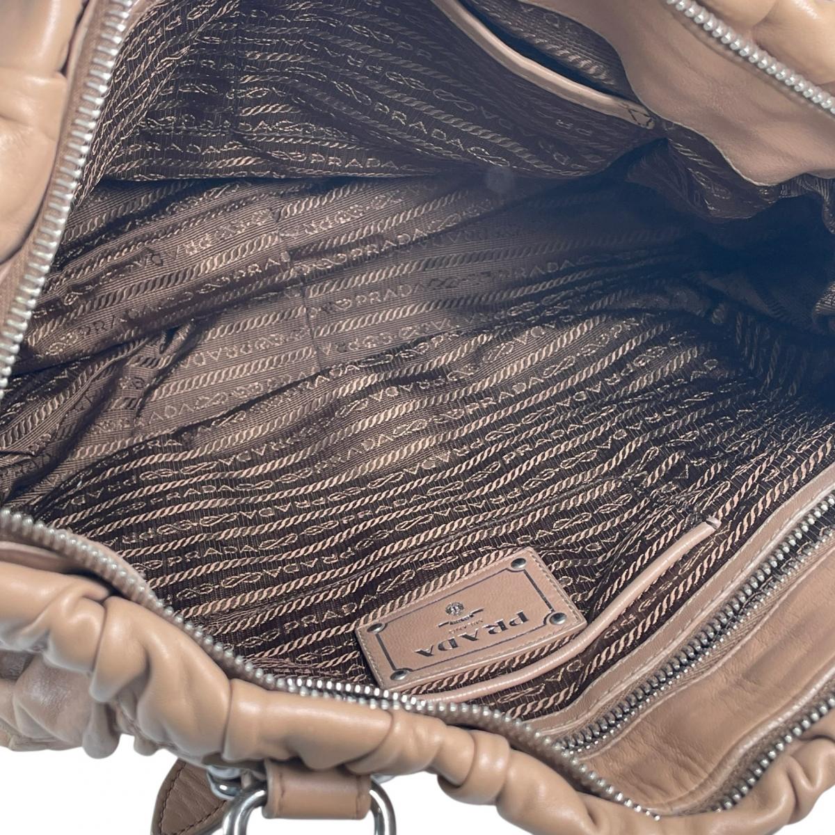 プラダ PRADA ハンドバッグ
 ハンドバッグ 2WAY ショルダーバッグ ナッパゴーフル レザー BN1702 ベージュ 【SS】
 【中古】