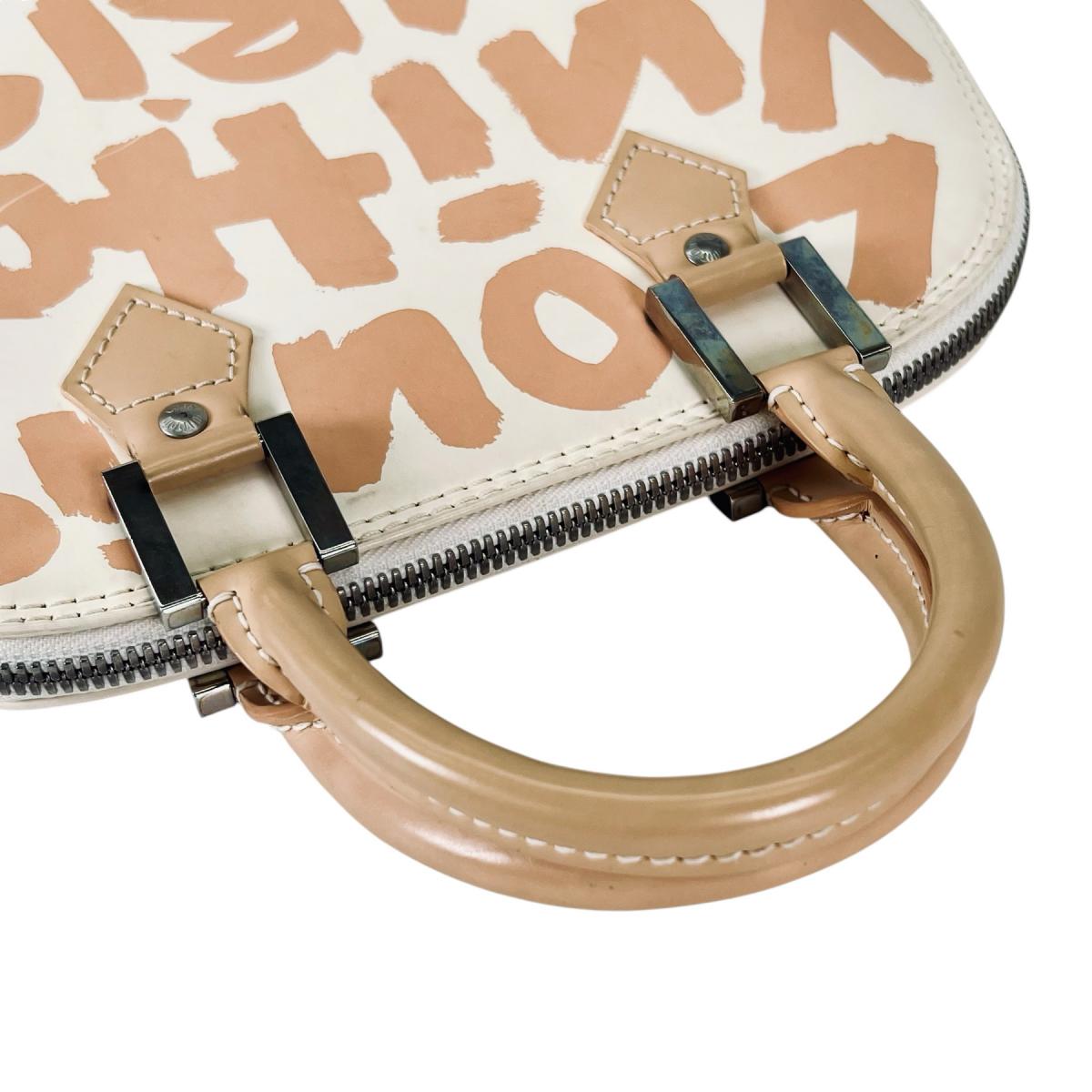 ルイヴィトン LOUIS VUITTON ハンドバッグ
 グラフィティ スティーブン・スプラウス アルマMM レザー M92180 ベージュ LV
 【SS】
 【中古】