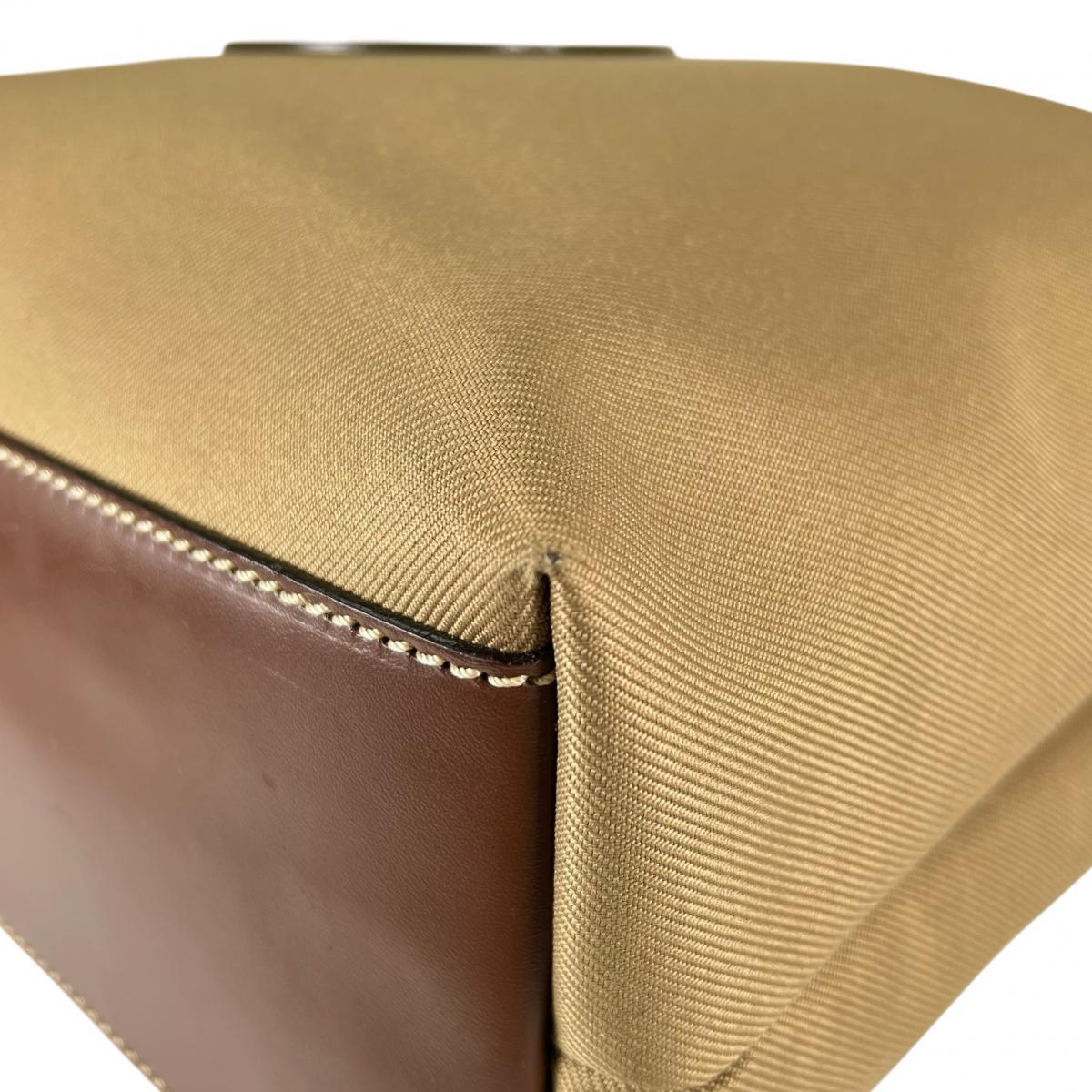 ハンティングワールド HUNTING WORLD ハンドバッグ
 ハンドバッグ ミリタリー サークルハンド キャンバス ベージュ 【SS】
 【中古】